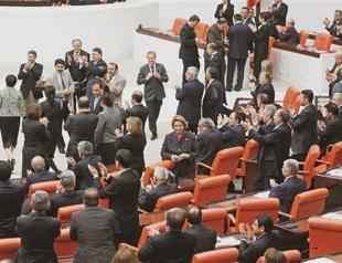 Education bill passes amid deputies’ combat