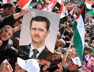 Istanbul police disperse pro-Assad protesters