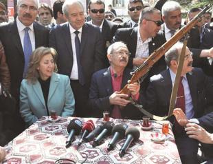 Turkish opposition urges Gül to veto education bill