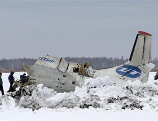 Plane crash in Siberia kills 31 of 43 on board