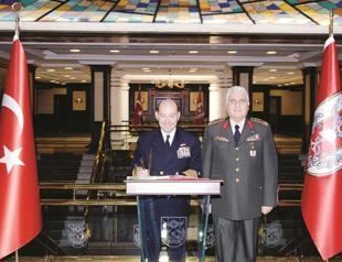 NATO commander Stavridis visits Turkey