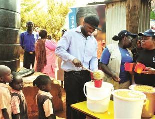 World food prices climb in February