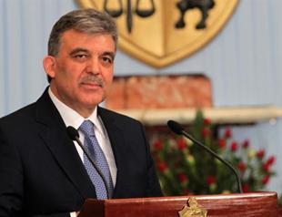 Gül addresses Tunisia Parliament, hails revolt