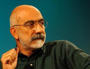 Turkish prime minister sues editor-in-chief of newspaper