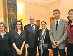 US embassy welcomes awarded deputy Pavey