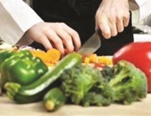 Workshop on vegetable chopping