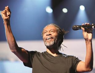 Bobby McFerrin to perform at İş Sanat