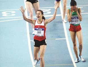 Turkey makes history with 2 indoor medals