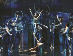 Turkish ballet dancer spends 45 years on world ballet stage