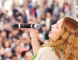 Solidarity concert to support Van