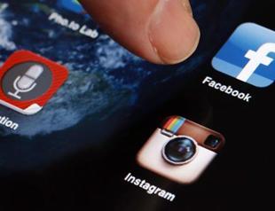 Instagram fans delete app over Facebook sellout