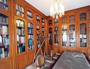 Everything about Istanbul in a library