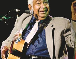 Aborginal musician Little dies