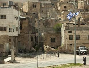 Netanyahu delays eviction of West Bank settler house