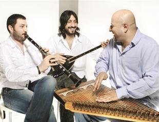 GarajIstanbul hosts three musicians