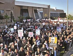 Fraud case starts with rallies