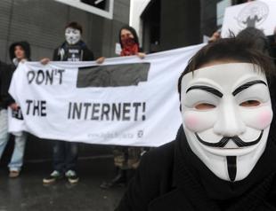 Anonymous attacks Turkish PMs network