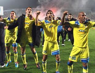 History-making APOEL beats Lyon to reach last eight