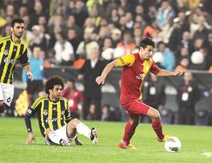 Men in suits dominate Turkish football scene after great derby