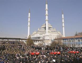 Turkey pays respects to soldiers killed in Kabul
