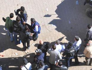 Turkish policeman shot in Nevruz clashes dies