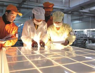 China plays down US solar row