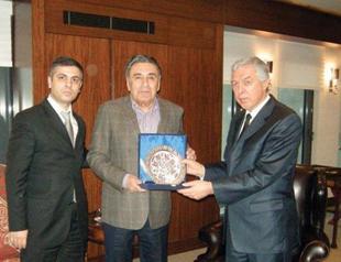 Tax office honors Doğan with award