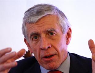 Straw blames Berlin, Paris for EU deadlock