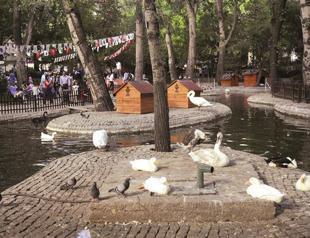 Ankara Mayor invites film producers to city