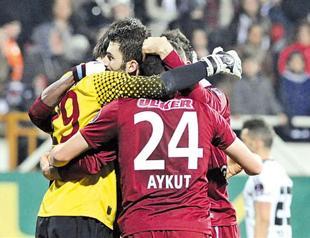 Trabzon downs Beşiktaş in its first derby victory