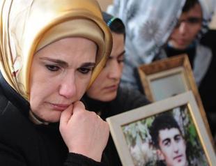 PM’s wife visits Uludere, meets victims families