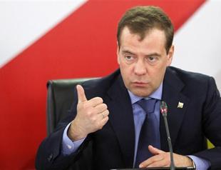 Russias Medvedev warns West over missile shield
