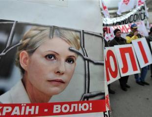Ukraines Tymoshenko says murder allegations absurd