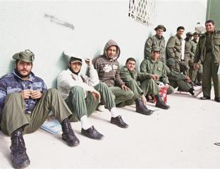 Libya halts payments to former rebels due to widespread fraud