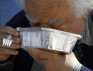 Elderly Greek kills himself in main Athens square