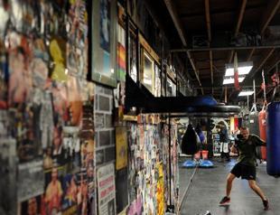 Indonesia boxer dies after brain surgery