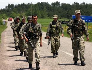 Turkish officer killed in clashes in countrys southeast