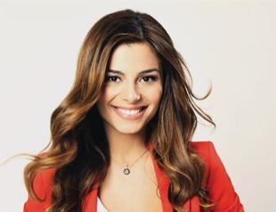 Greek singer to promote her song