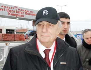 Turkish court merges two coup plot cases, denies deputies’ request