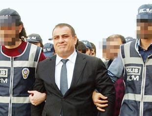 Gaziantep chair, board suspended