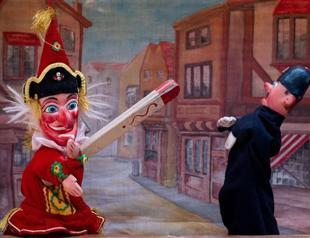 Britain celebrates 350 years of anarchic puppet show