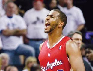 Paul powers Clippers past Memphis