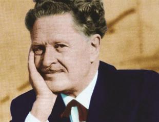 Nazım Hikmet poem on view at London’s subway station