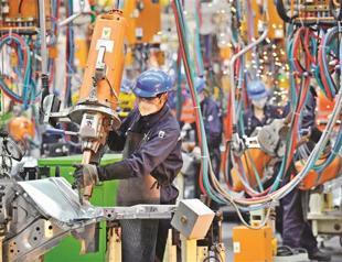 Industrial sector FDI up 251 percent