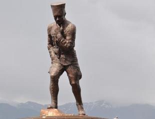 Two ceremonies to be held for Atatürk statue