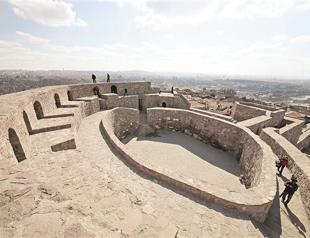 The walls, towers of Ankara Castle