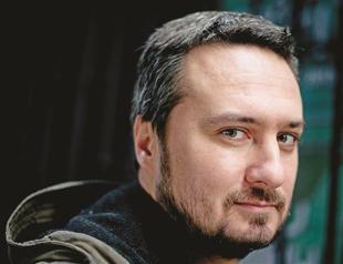 Turkish director Seyfi Teoman in intensive care