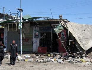 Pakistan buries victims of suicide attack as toll rises