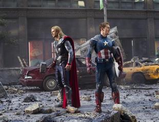Avengers smashes US box office record