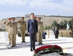 Syria holds parliament vote; opposition boycotts